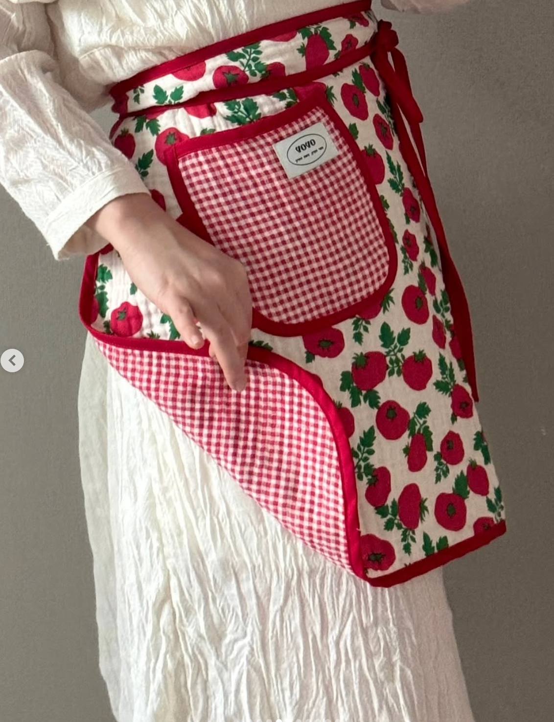 Tomato Gingham Apron 🍅
